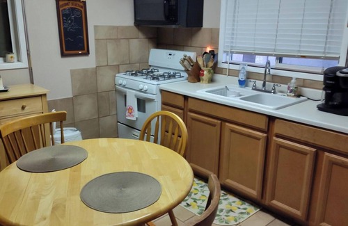 Apache Junction House | Clean, quiet home Apache Junction Available Apr 7th 2025 thru Nov 25 2025