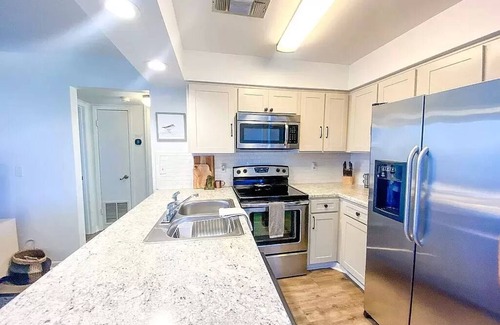 Miramar Beach Condo | Clean & Ready for Guests! Recently Remodeled, Steps to the Beach!