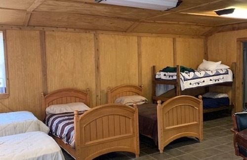 West Branch Cabin | Clear Lake Lodge #2 * Plenty of Parking * Close to Lake and Bar