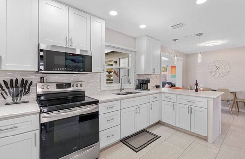 Clearwater House | Clearwater Escape Pool Spa Pet Friendly