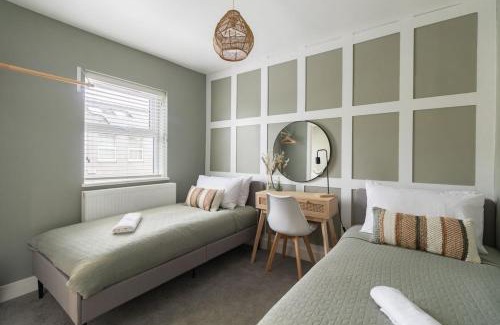 Cheltenham House | Cleeveland Retreat