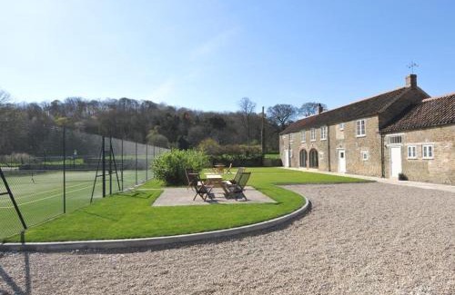 Gilling East House | Clematis Cottage