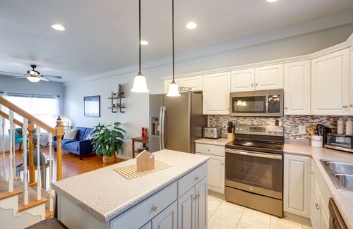 Cleveland House | Cleveland Vacation Rental ~ 3 Mi to Downtown!