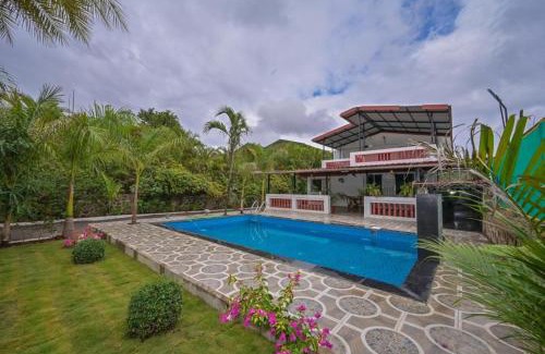 Kusgaon Budruk House | Cliff View Villa With Huge Swimming Pool and Baby Pool