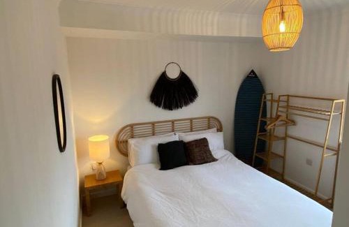 Portreath Villa | Cliffside 3 Bedroom House with Sea Views