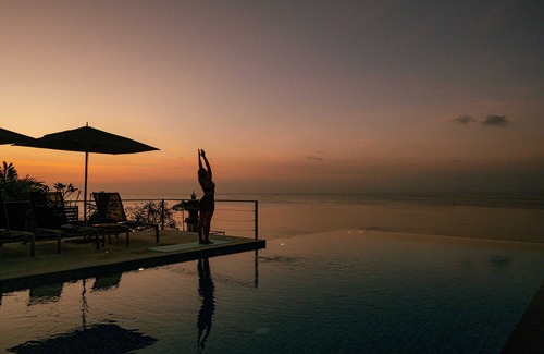 Uluwatu Villa | Cliffside Luxury Villa with Infinity Pool & Panoramic Ocean Views