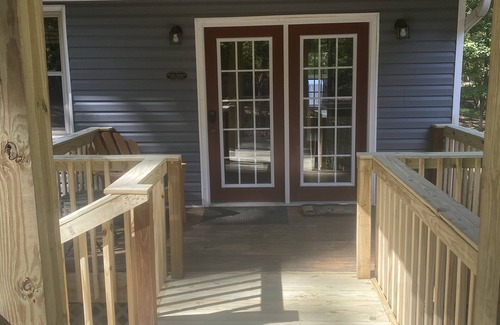 Clifftops Cabin | Clifftops cabin with access to lake, bluff views, Sewanee