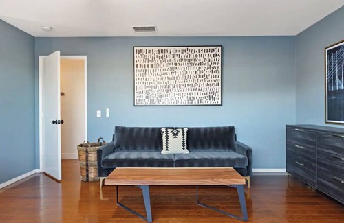 Panorama Heights House | Climbing and Art Rooms, Walk to JTNP, Cowboy Pool, Hot Tub-Climbers Paradise