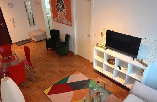 Zvezdara Apartment | Clockwork Orange Apartman