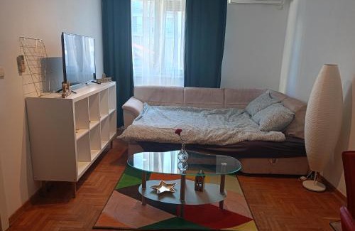 Zvezdara Apartment | Clockwork Orange Apartman