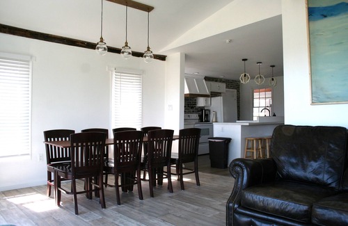 Town of Richmond Cottage | Close to Beach and Kayaks