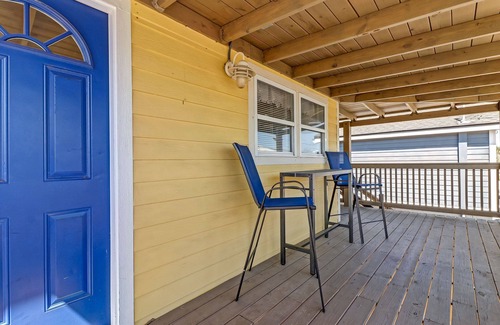 Fernandina Beach Cottage | Close to Beach with Views. Updated Condo - Pelican Beach