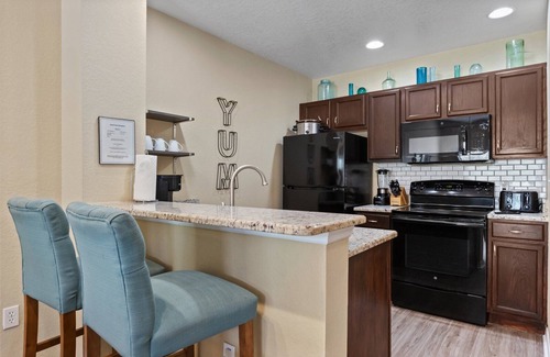 Kissimmee House | Close to Disney! NO Extra Fees! Gated! Clean & Comfy! Family Friendly!