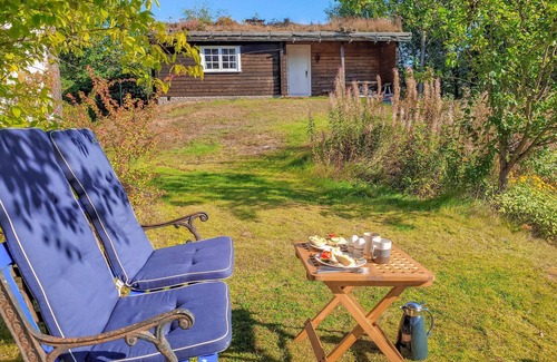 Songdalen House | Close to Lake Livatnet, this spacious vacation home in Finsland welcomes you.