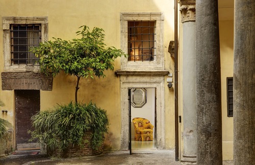 Rione VI Parione Apartment | Close To Piazza Navona, Historic, Charming & Romantic Flat, 2 Bath, AC, Wi-Fi
