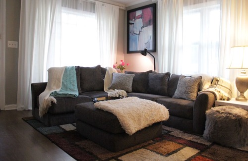 Channing Valley House | Close to Shepherd Center in Buckhead