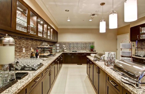 North Los Altos House | Close to Stanford, US 101, and nature