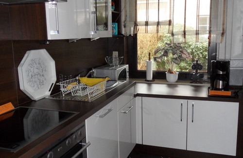 Duhnen Apartment | Close to the beach modern spacious apartment with winter garden and sauna, 89 sqm-ground floor