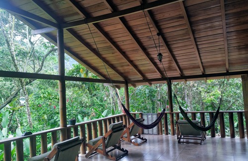 Mindo House | Cloud Forest rustic & cozy cabin