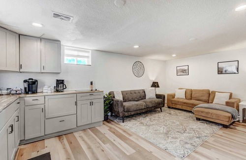 Colorado Springs Apartment | Cloud Ridge! Cozy Suite w Fire Pit & Game Area