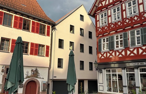 Dornstetten Apartment | Cloudcabins N° 3 Aufzug Balkon Marktplatz
