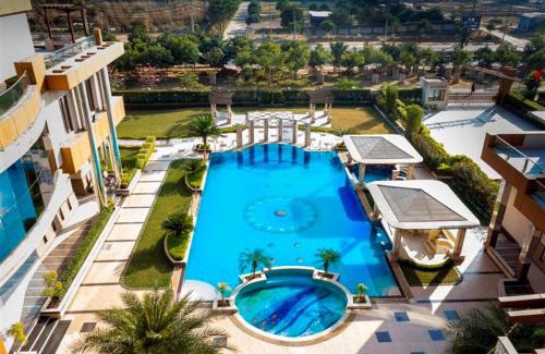 Gurugram Hotel | Club Florence