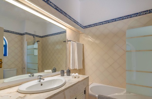 Alagoas Resort | Clube Bemposta 88A by Gestaz