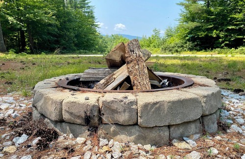 Center Ossipee Cabin | Cluck's Cabin - Lakes Region /Mt Washington Valley - Dog Friendly, AC,