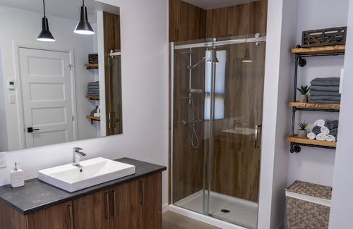 Metabetchouan Condo | Condo 100a Domaine Escale Métabetchouan Lac St-jean