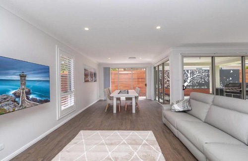 Killcare Heights House | 'Coastal Ambience' by Accom Holidays