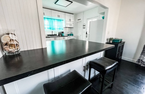 Niantic House | Coastal Black Point Beach House