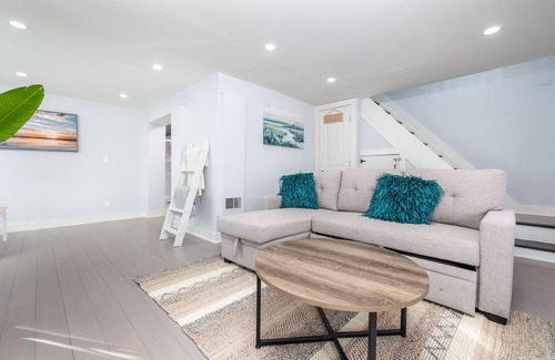 Milford House | Coastal Bungalow Sanctuary, Game Room, Ocean Views