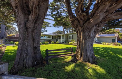 Montara House | Coastal Charm: Inviting 3 BR Montara Home