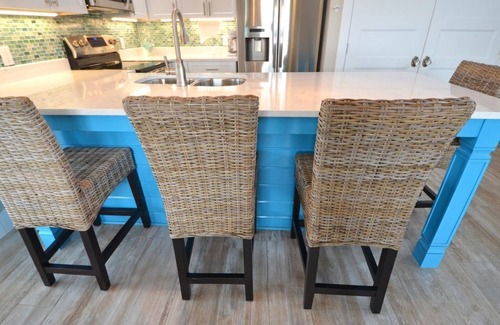 Cedar Key Apartment | Coastal Chic with Premium Internet at Studio 589!