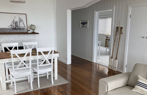 Northwest Tasmania Cottage | Coastal Cottage Overlooking Bass Strait