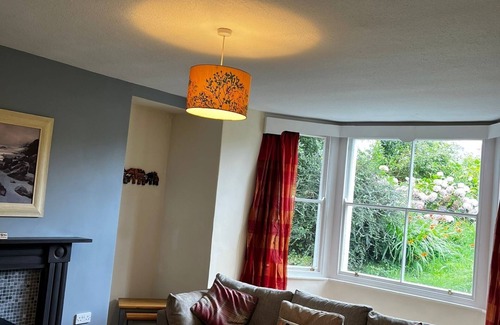 Llanfairfechan Apartment | Coastal Cwtch Apartment, Llanfairfechan, Conwy, foot of Snowdonia National Park