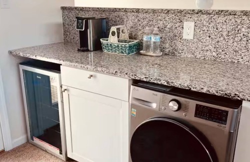 Truth or Consequences House | Coastal Getaway Unit 5.