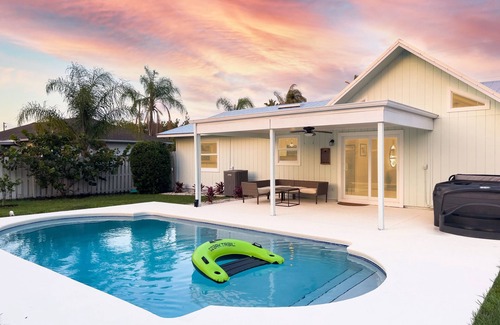 Port Saint Lucie House | Coastal Gem: Pool, Hot Tub, King Bed, & More