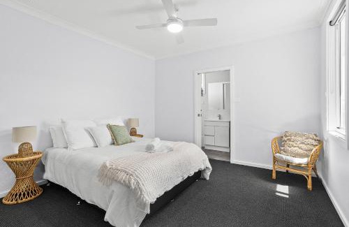 Windang Apartment | Coastal Hideaway