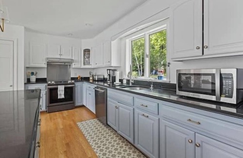 Kennebunkport House | Coastal Hideaway - Fairfield