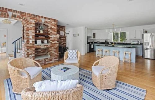 Kennebunkport House | Coastal Hideaway - Fairfield