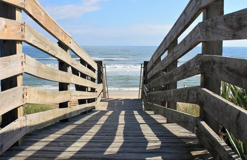 Ormond-by-the-Sea House | Coastal Home, Private Pool + Short Walk to the Beach!