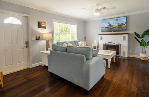Lantana Cottage | Coastal Key West Style Cottage 4 Minutes From Beach!