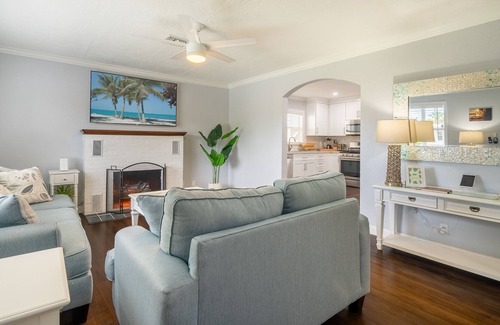 Lantana Cottage | Coastal Key West Style Cottage 4 Minutes From Beach!
