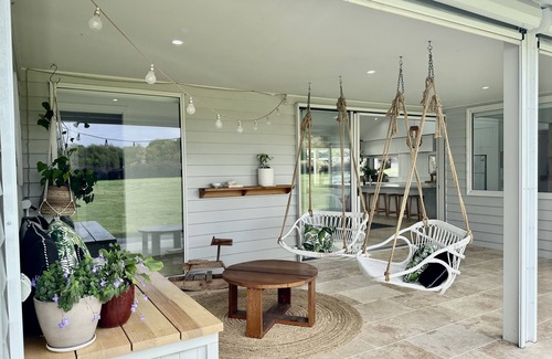 Inverloch House | Coastal Retreat - POOL, SPA & FIRE. Nature boardwalk, creek & inlet. 5 bedroom.