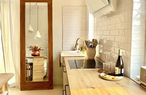 Leixões Apartment | Coastal Serenity Escape: Bright, Beachside Apartment with Fireplace & Terrace