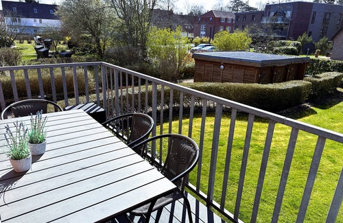 St. Peter-Ording Apartment | Coastal studio, luxury vacation apartment, in top location, close to the beach, WLAN