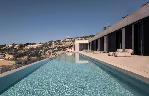 Kalathas Villa | Coastal Villa Defined by Detail & Sleek Simplicity by etouri