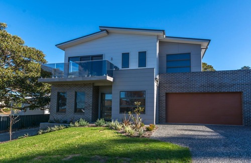 Gerringong House | Coastline, Boat Harbour - Gerringong