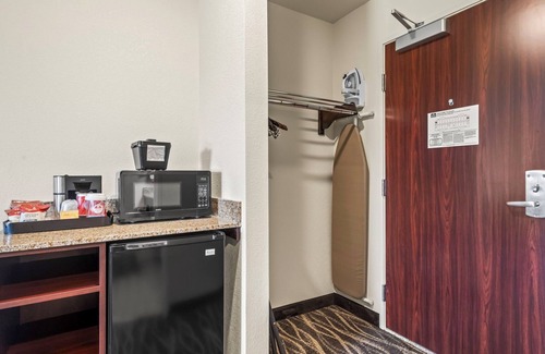 Foley Hotel | Cobblestone Hotel & Suites - Foley